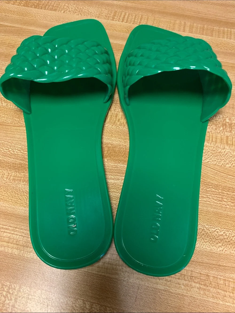 Old Navy Glossy Emerald Green Jelly Slide Sandals